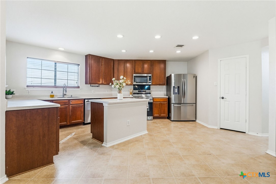 305 Harvest Meadow Lane, Temple, TX 76502 — photo 1