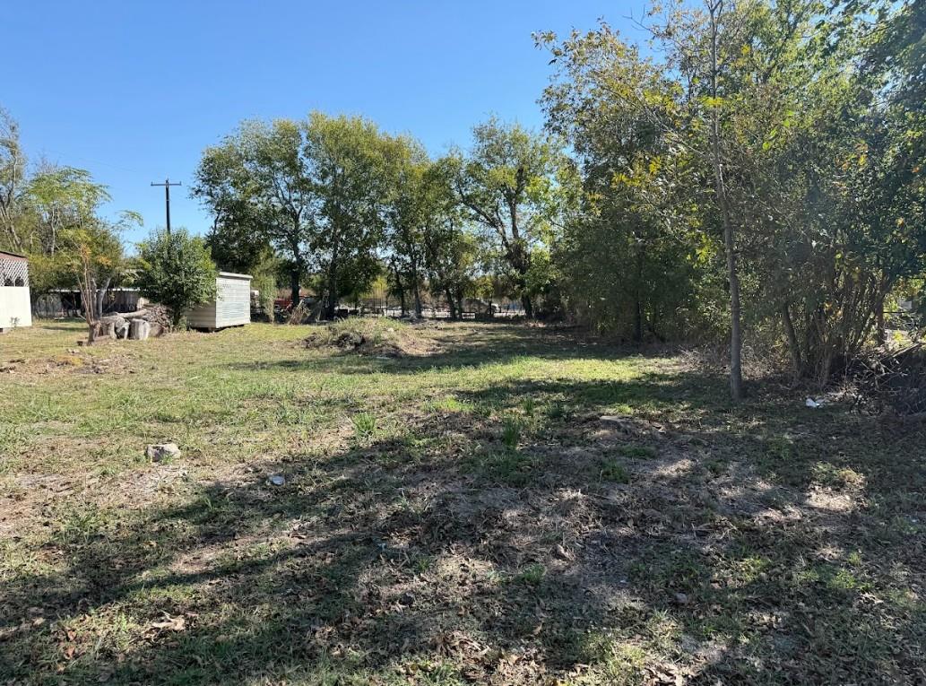 502 Alamo, Bartlett, TX 76511 — photo 1