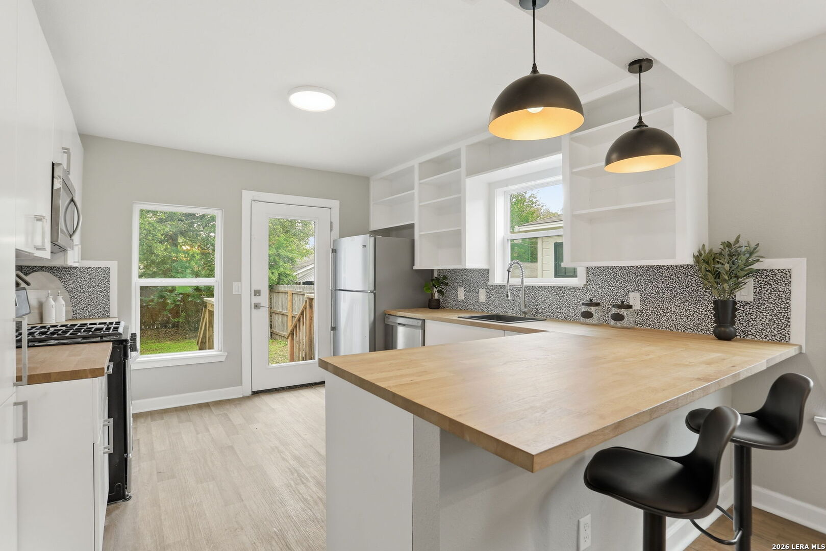 230 Leming Dr, , 78201 — photo 1