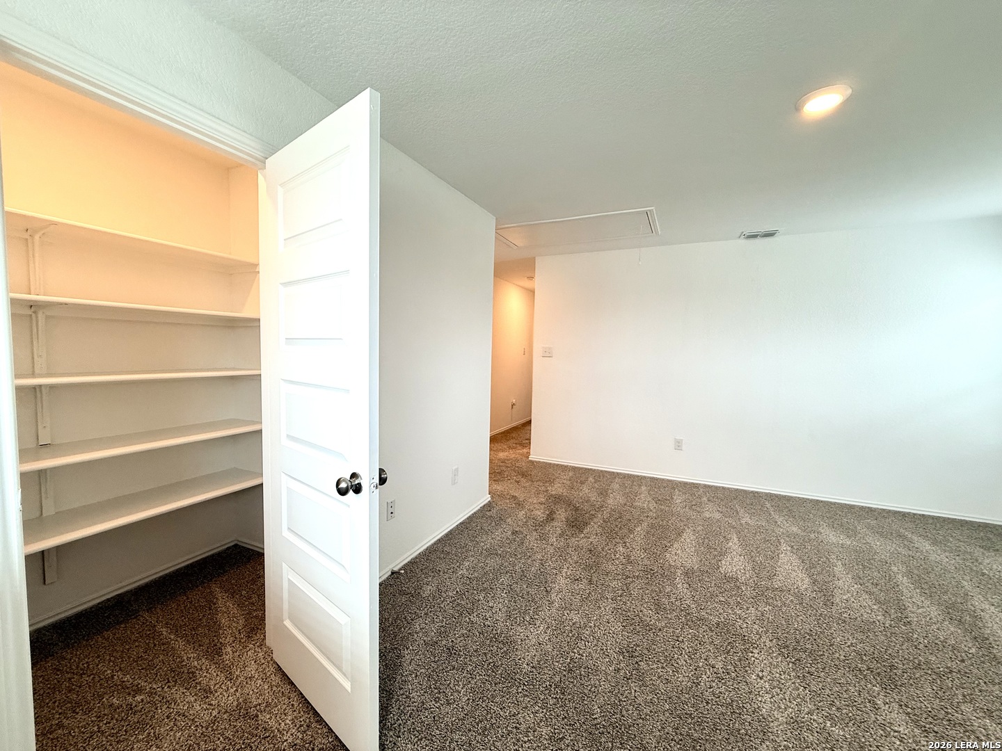 2512 Ayers, , 78155 — photo 1