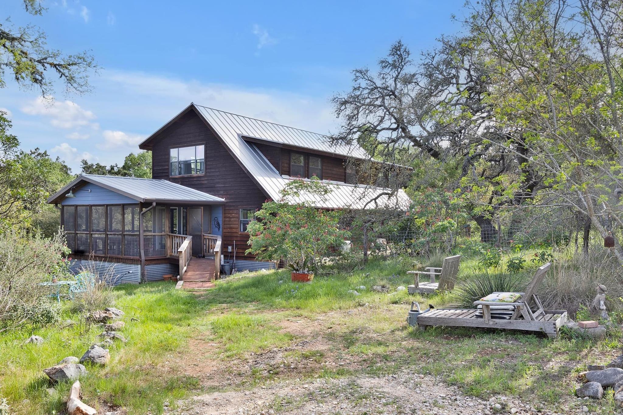 500 Owl Hollow, San Marcos, TX 78666 — photo 1