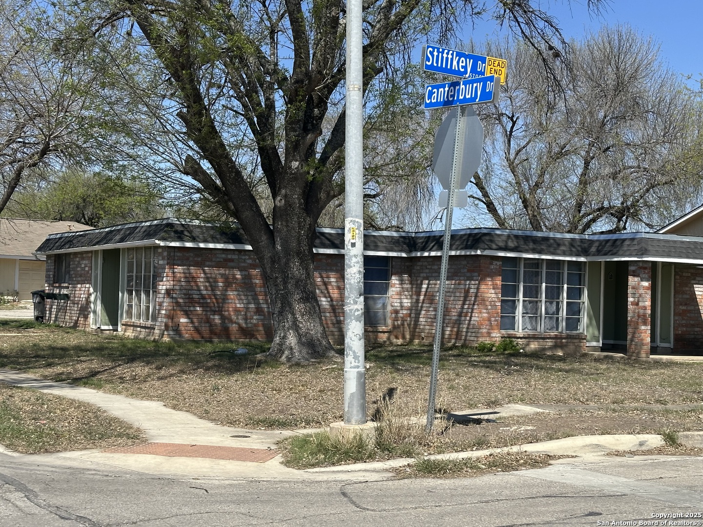 5738 Harefield, San Antonio, TX 78228 — photo 1