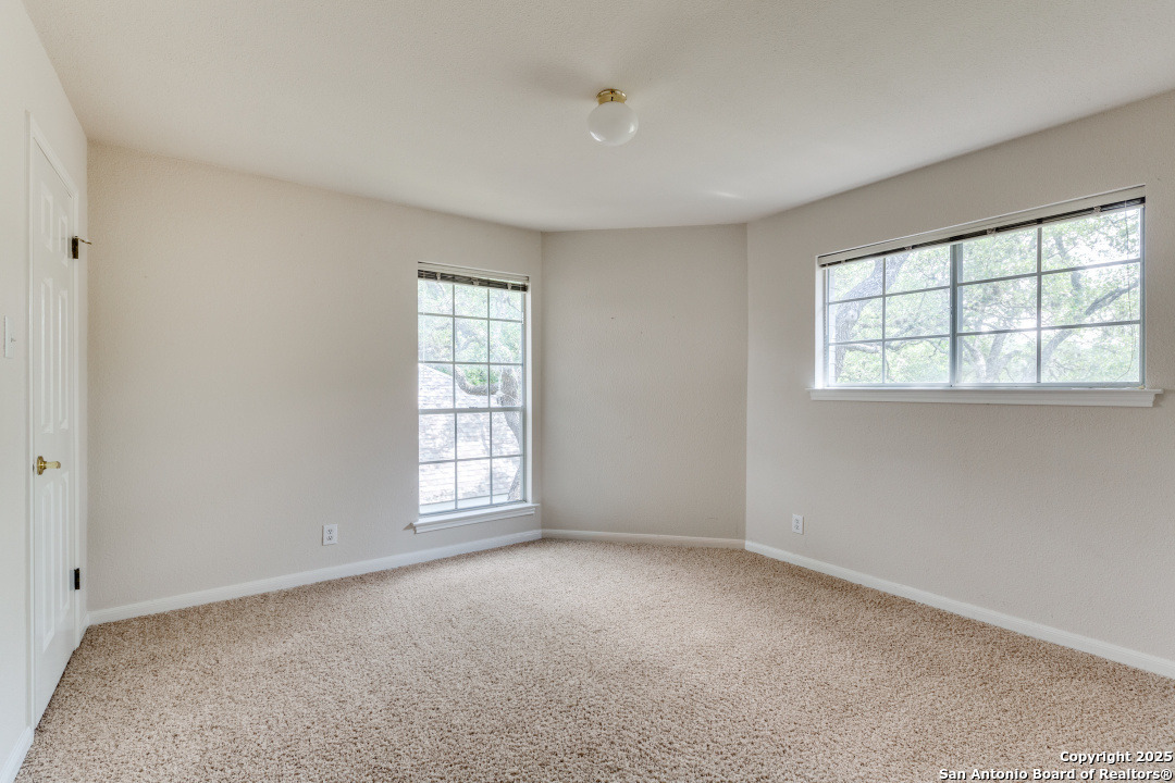 2614 Inwood View