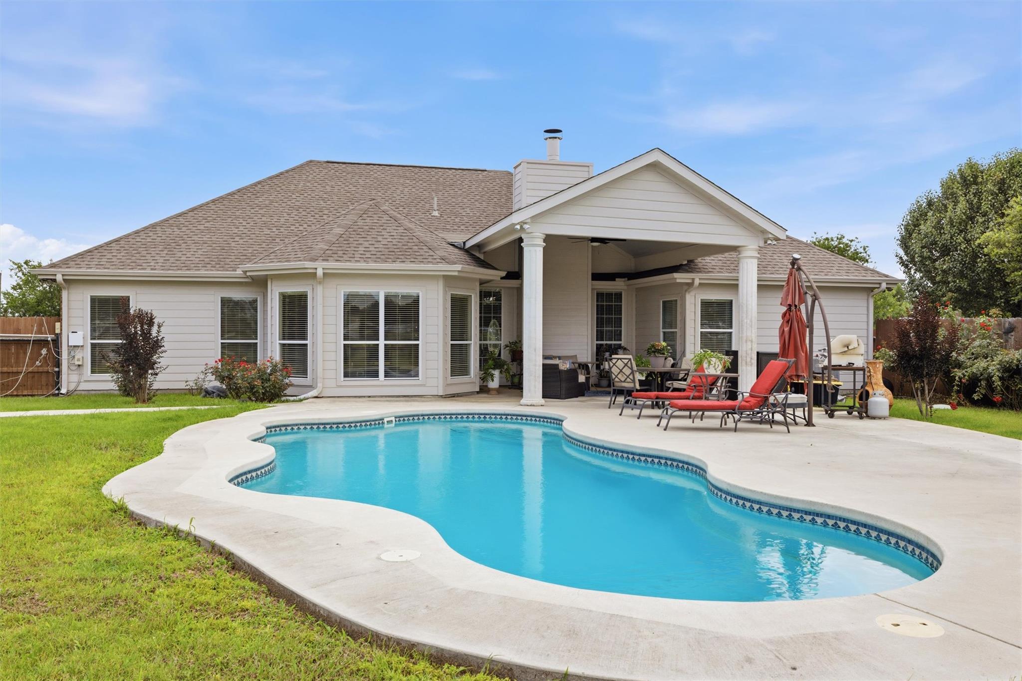 339 County Road 368 None, Taylor, TX 76574 — photo 1