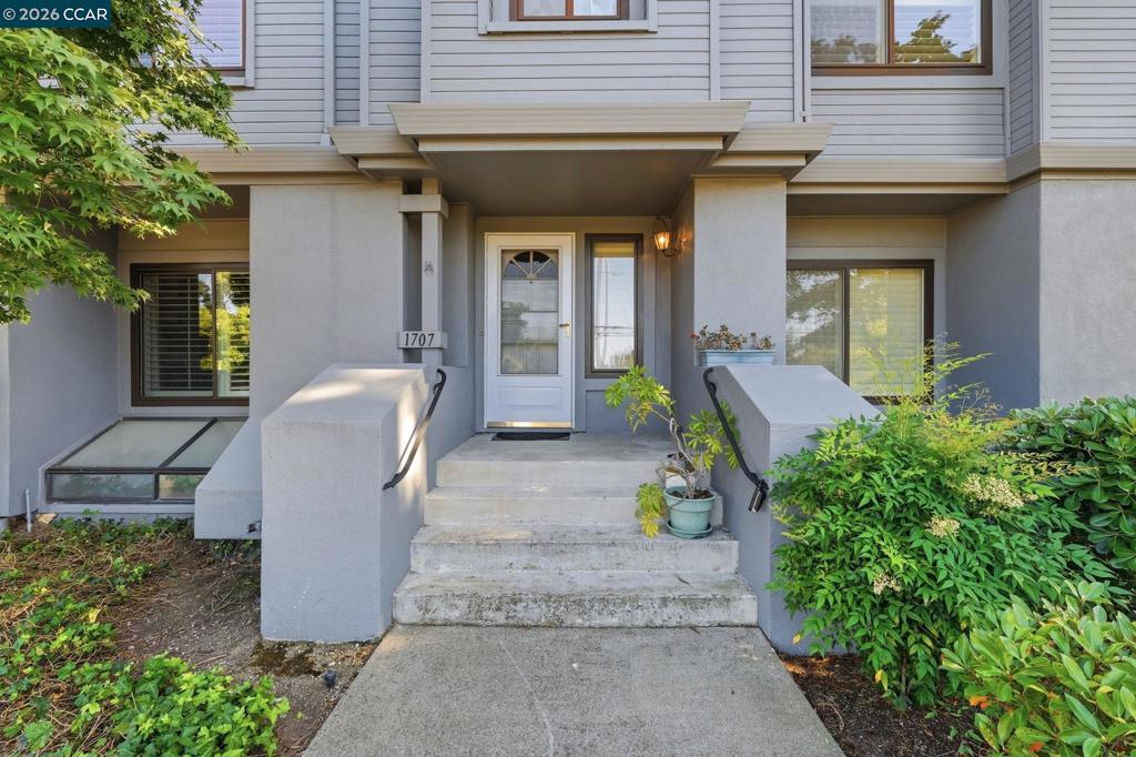 1707 Geary Rd, Walnut Creek, CA 94597 — photo 1