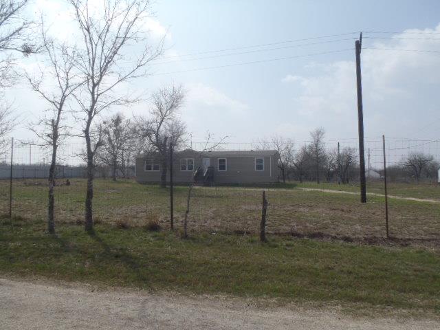 1580  Pooley Rd, Kingsbury, TX 78638 — photo 1