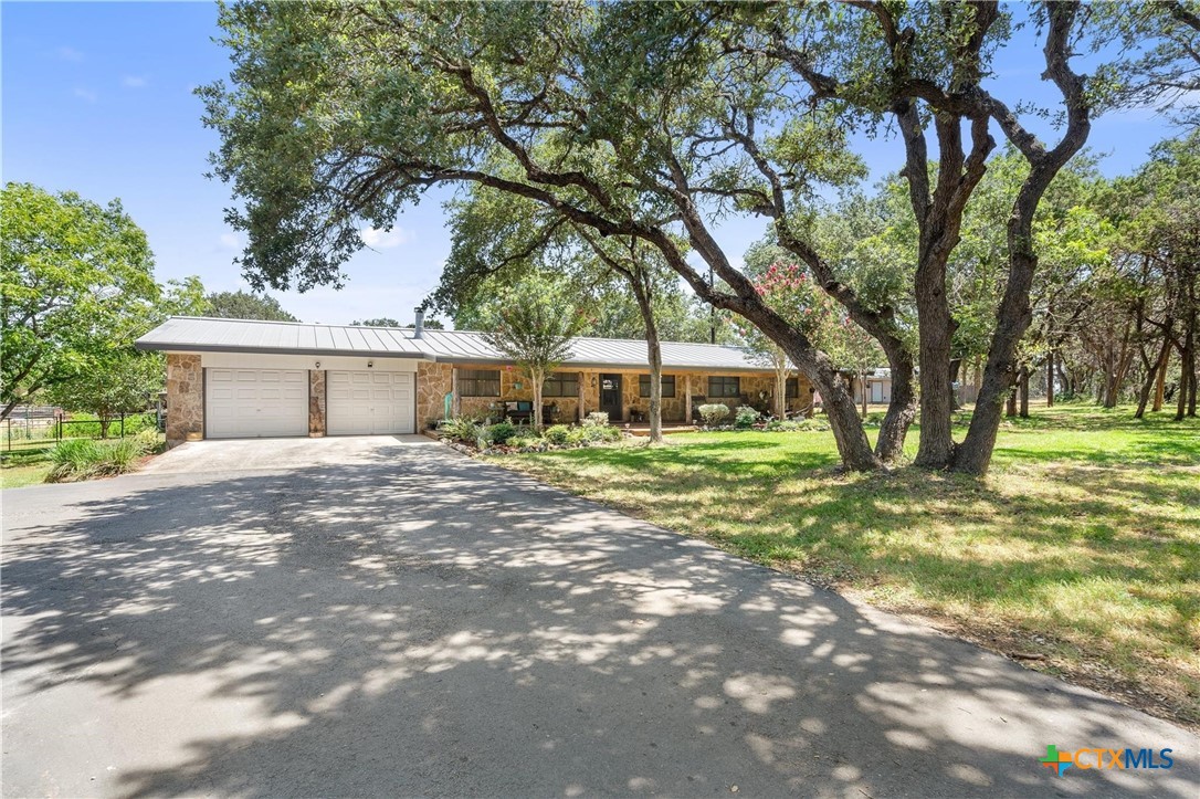 491 Lone Oak Road, New Braunfels, TX 78132 — photo 1