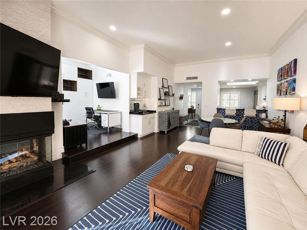 210 East Flamingo Road, Las Vegas, NV 89169 — photo 1