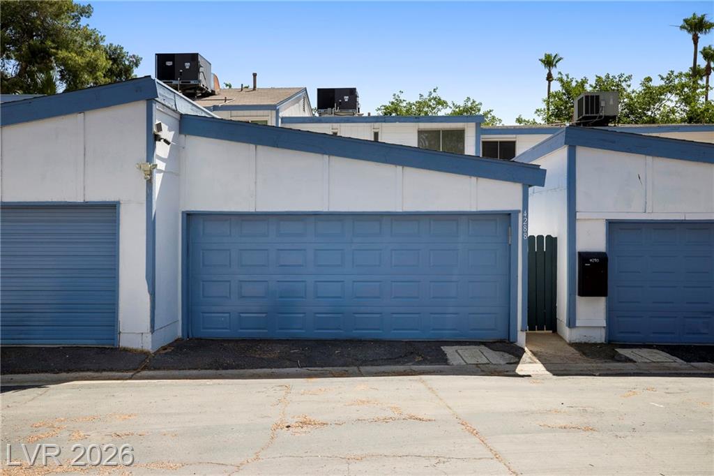 4288 Kona Coast Way, Las Vegas, NV 89121 — photo 1