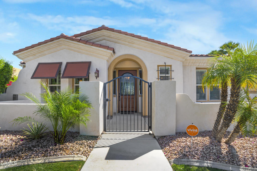 2250 N Hermosa Drive, Palm Springs, CA 92264 — photo 1