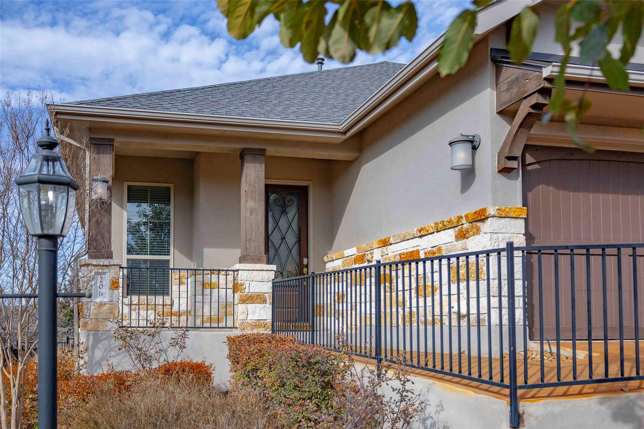 206 Cartwheel, Austin, TX 78738 — photo 1
