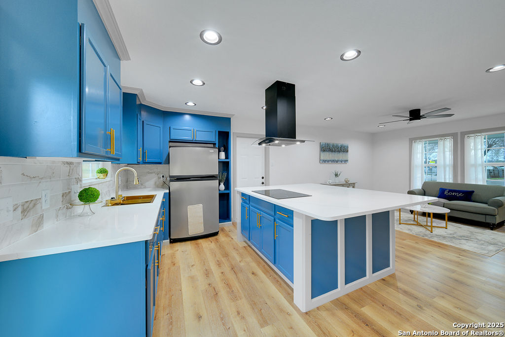 7526 Gallop Dr, ,  78227 — photo 1