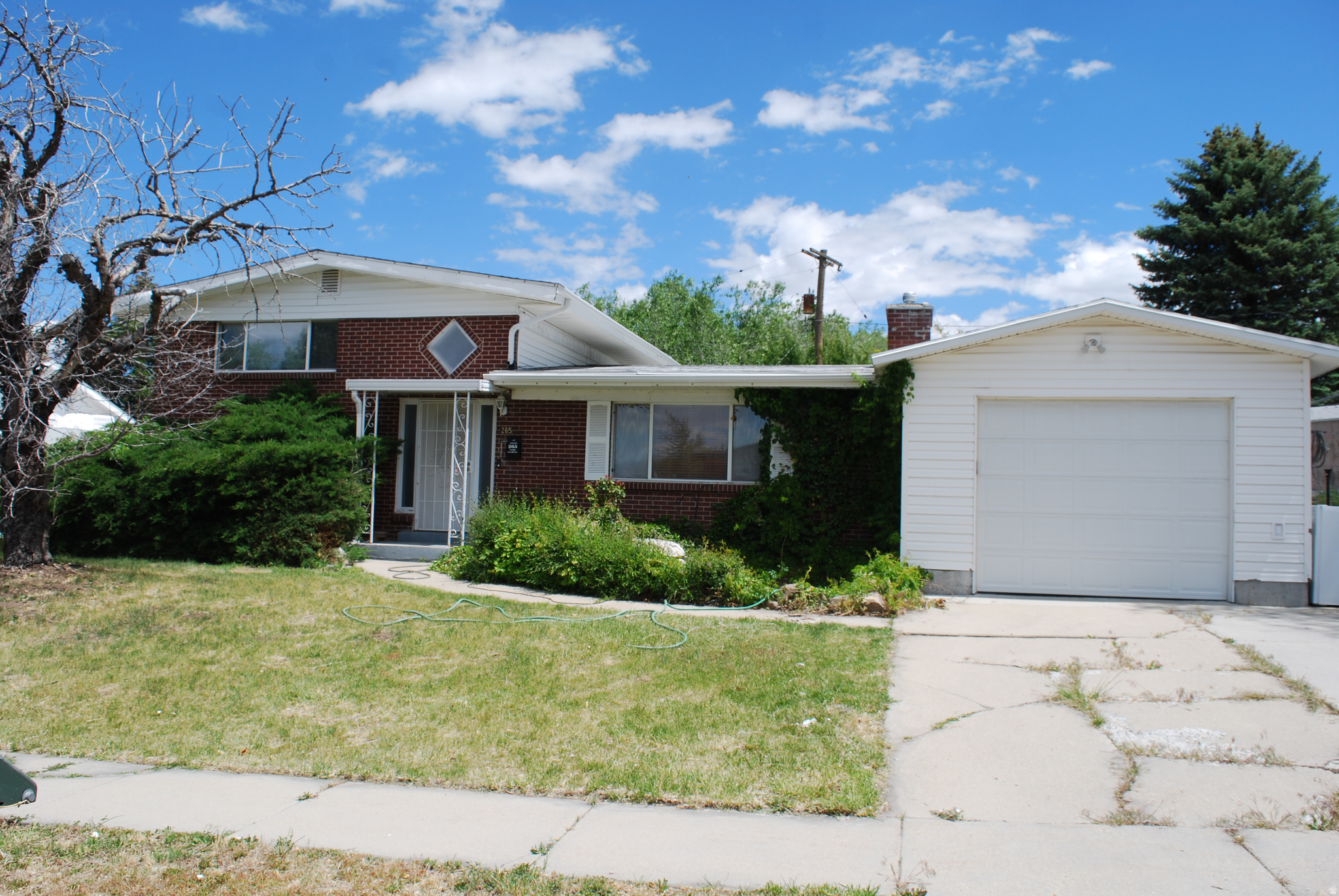 265 S BROADWAY, Tooele, UT 84074 — photo 1