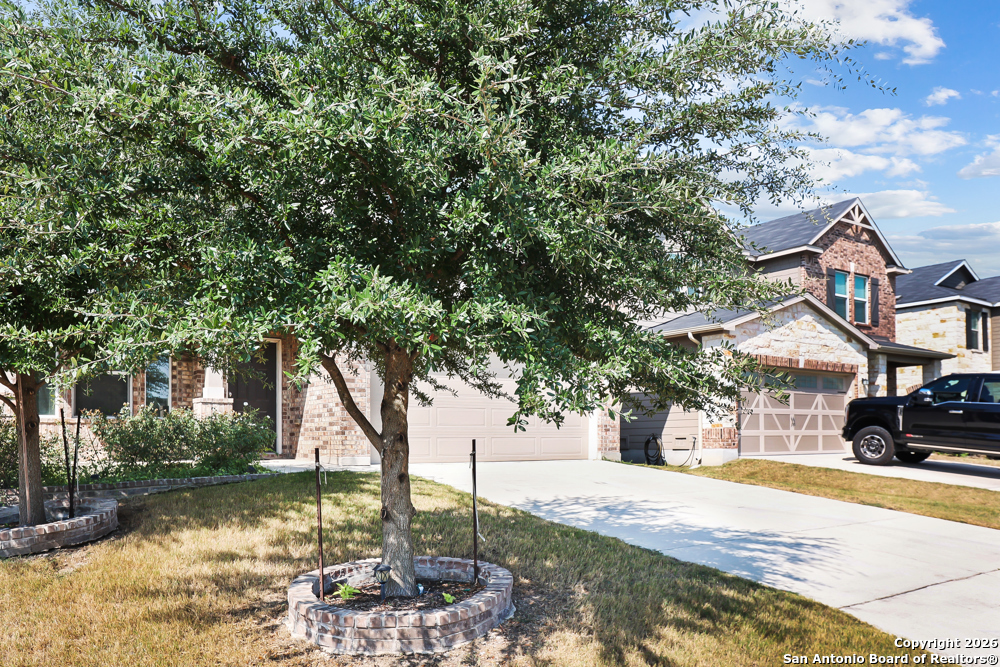691 ANTHEM LN, ,  78132 — photo 1