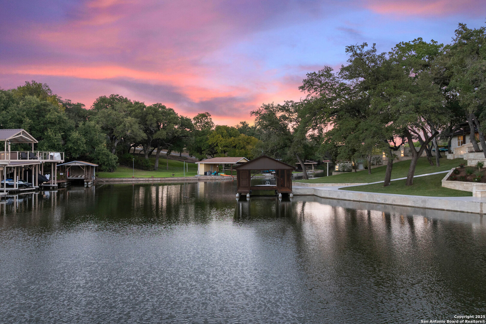 1310 Oak Springs Rd, Kingsland, TX 78639 — photo 1