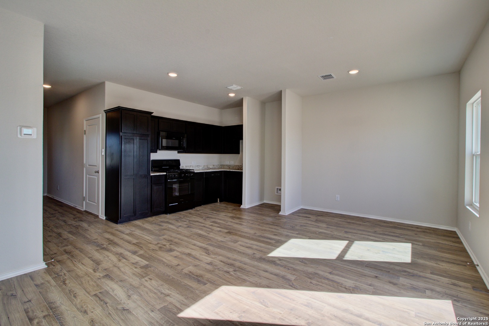 11120 Prairie Landing, ,  78109 — photo 1