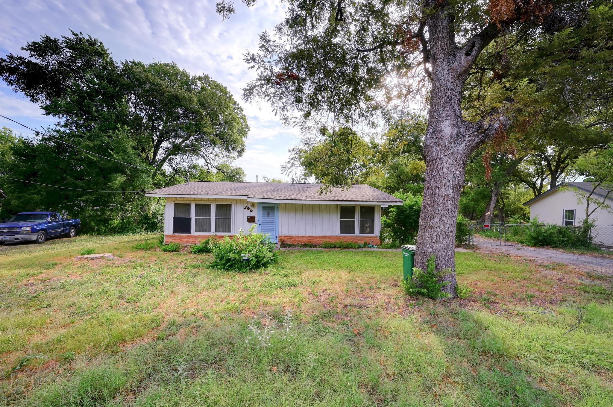 300 Pecan, Austin, TX 78753 — photo 1