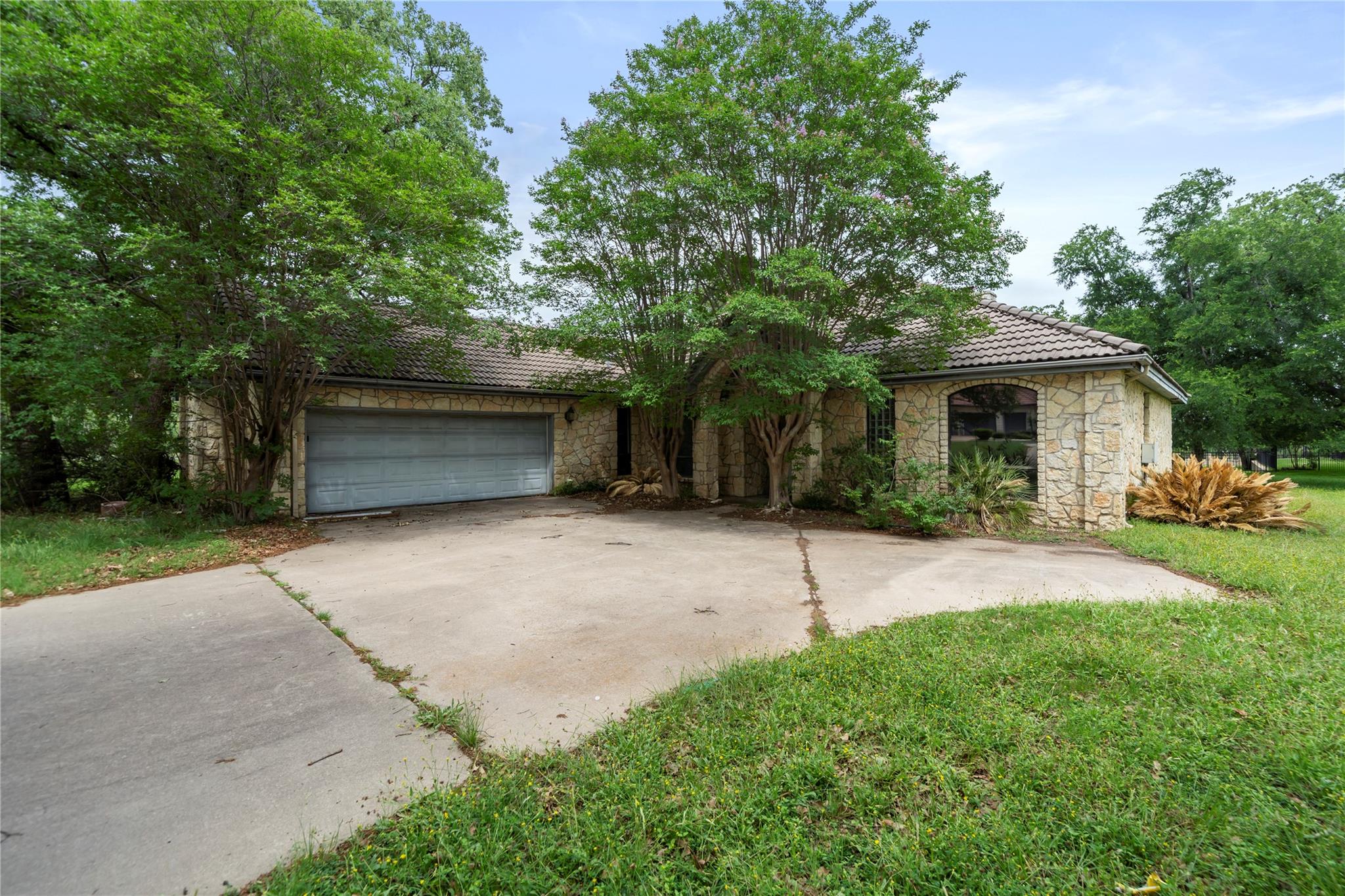 103 Birdie, Horseshoe Bay, TX 78657 — photo 1