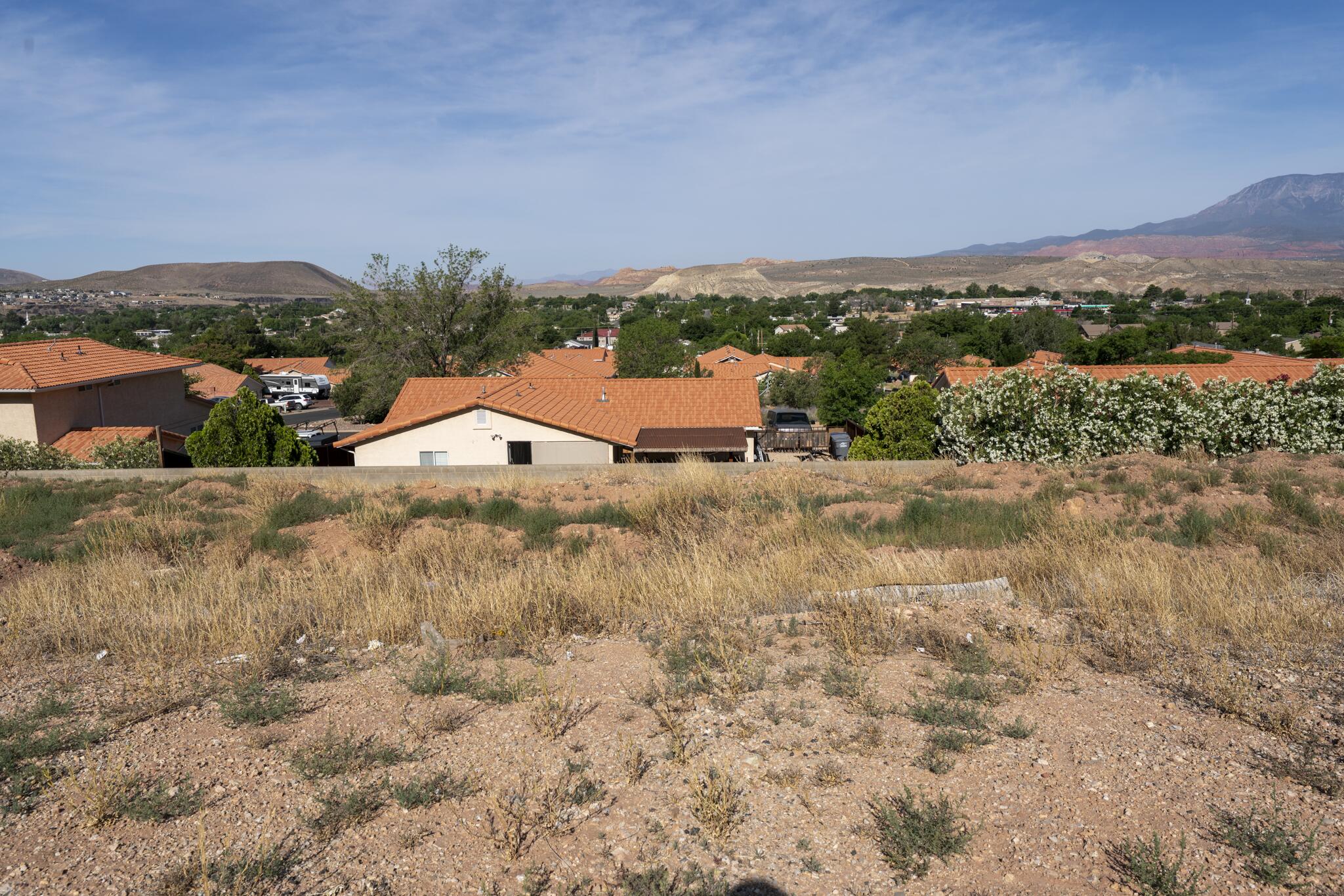 339 N 200 E, La Verkin, UT 84745 — photo 1