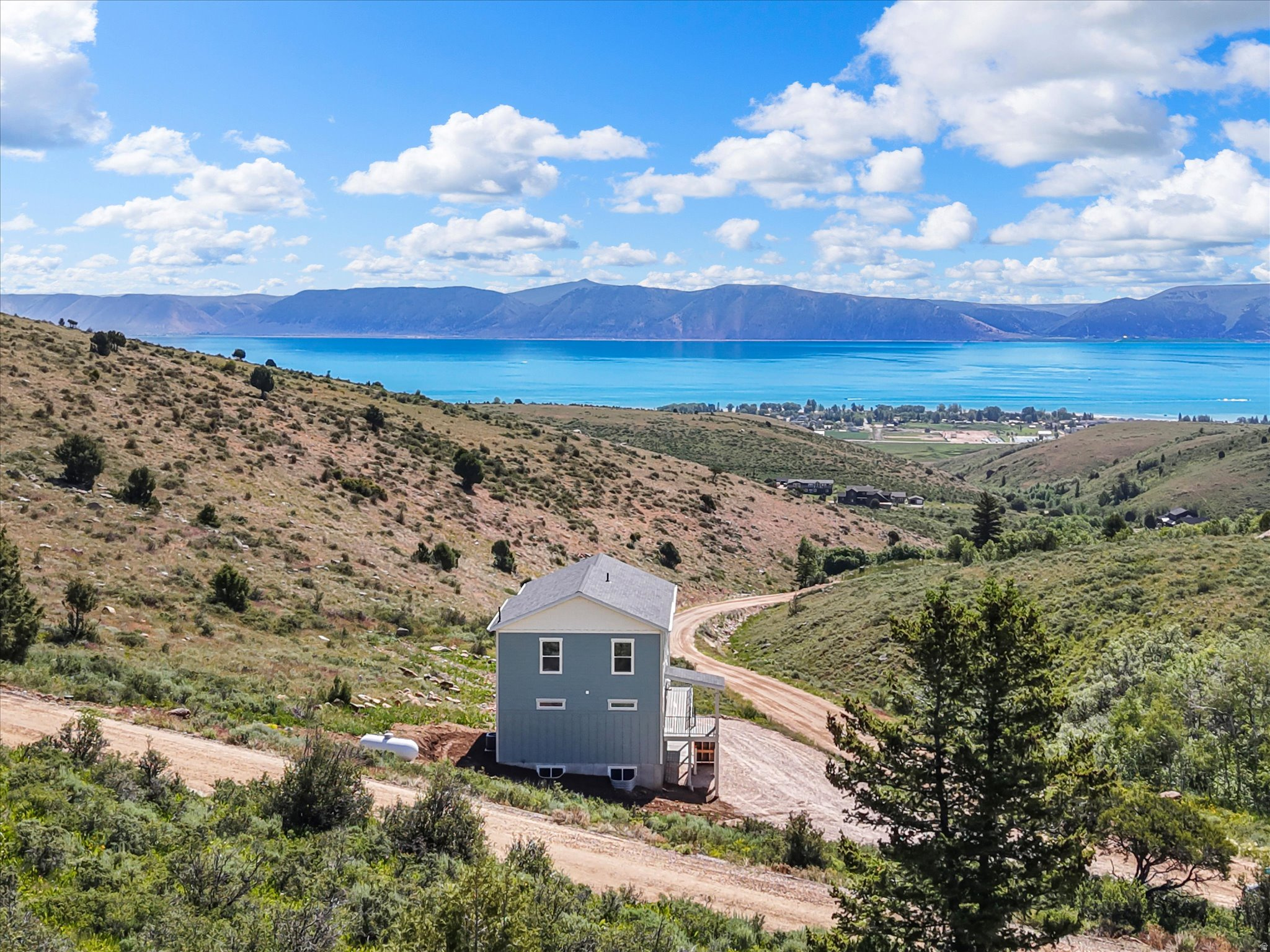 1509 W CEDAR RIDGE DR, Garden City, UT 84028 — photo 1