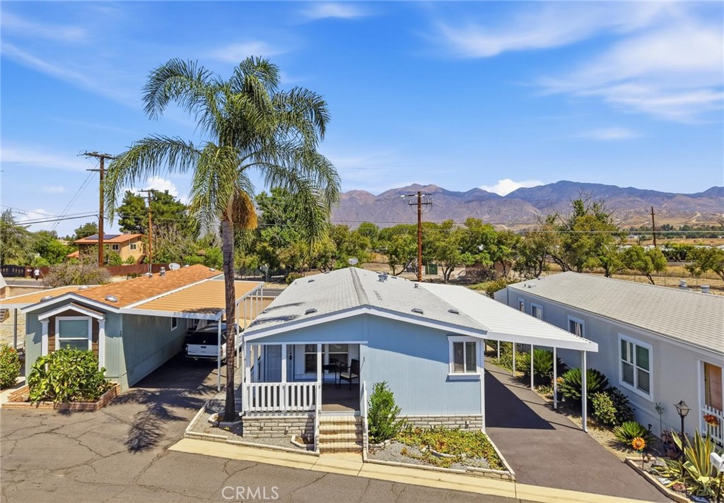 880 N Lake Street 49, Hemet, CA 92544 — photo 1