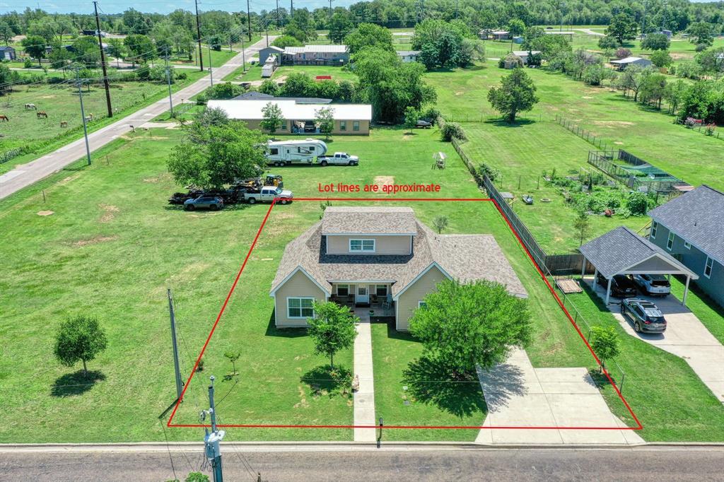 2409 Pecan, Bastrop, TX 78602 — photo 1