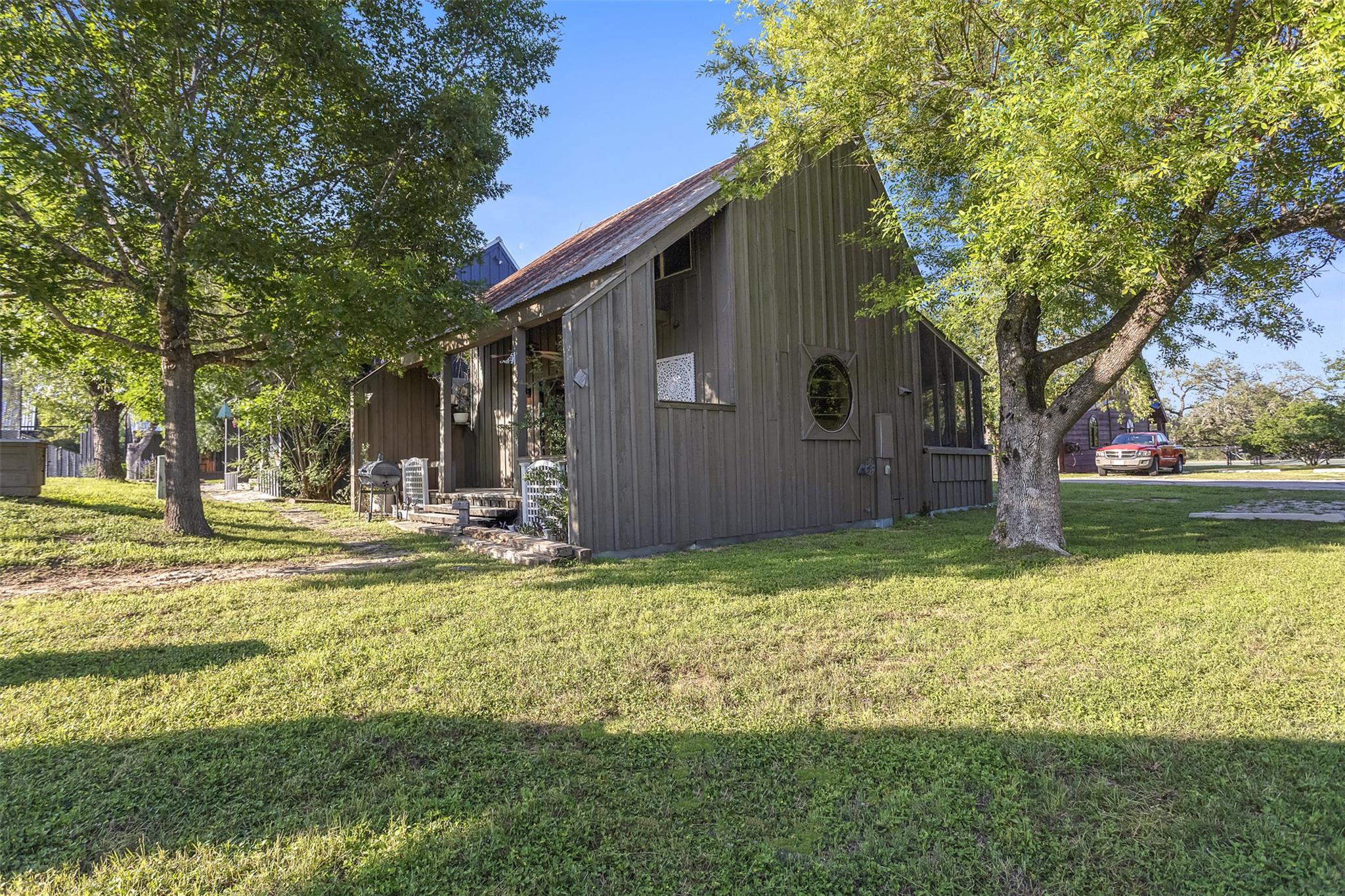 118 Topspin, Spicewood, TX 78669 — photo 1