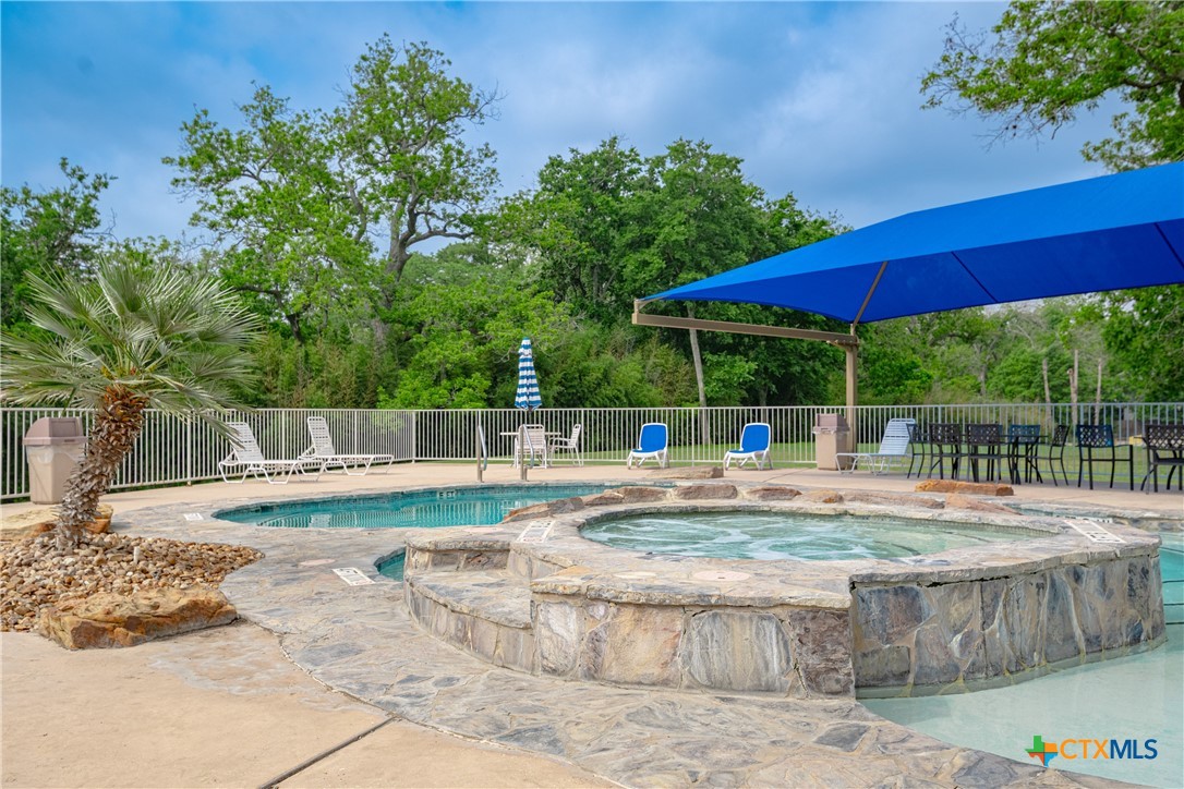 730 E Mather Street, New Braunfels, TX 78130 — photo 1