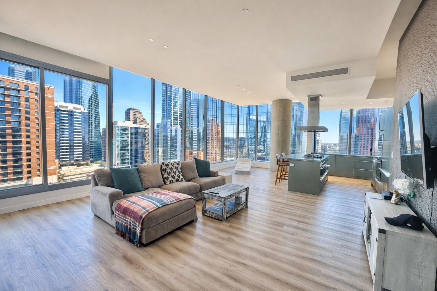 210  Lavaca St  #1912, Austin, TX 78701 — photo 1