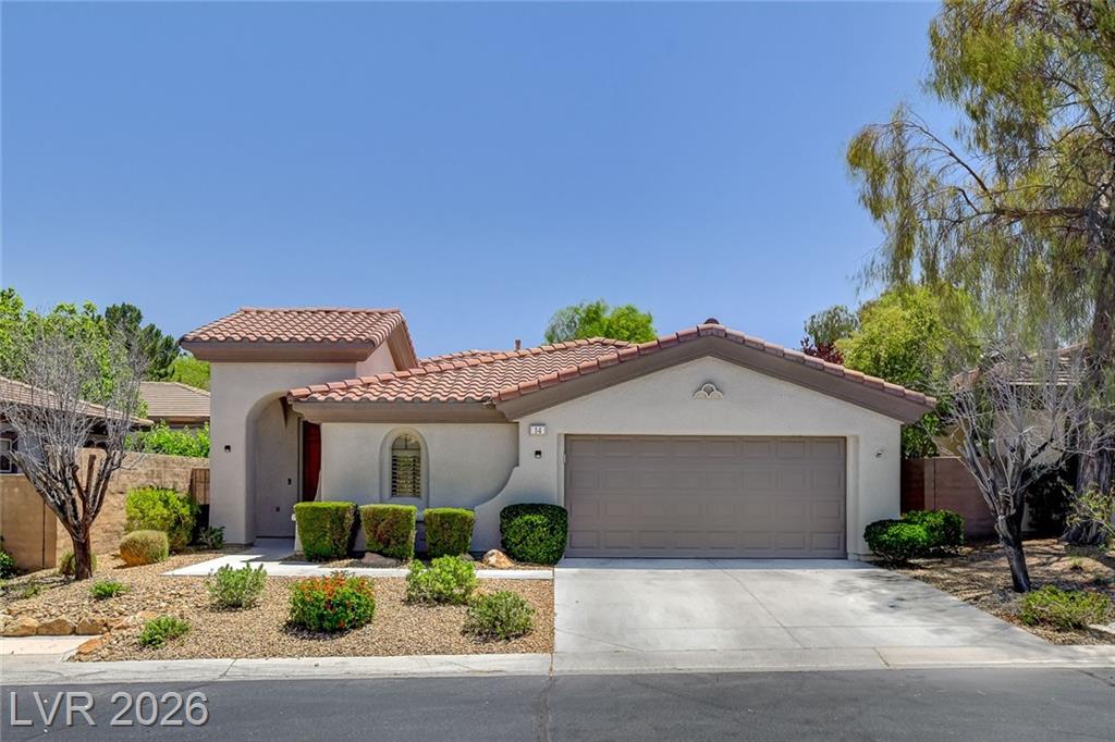 14  Emerald Dunes Circle, Henderson, NV 89052 — photo 1