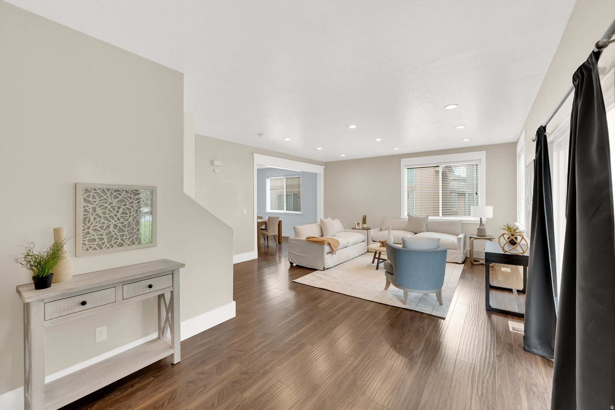 352 BAYSIDE DR, Saratoga Springs, UT 84045 — photo 1