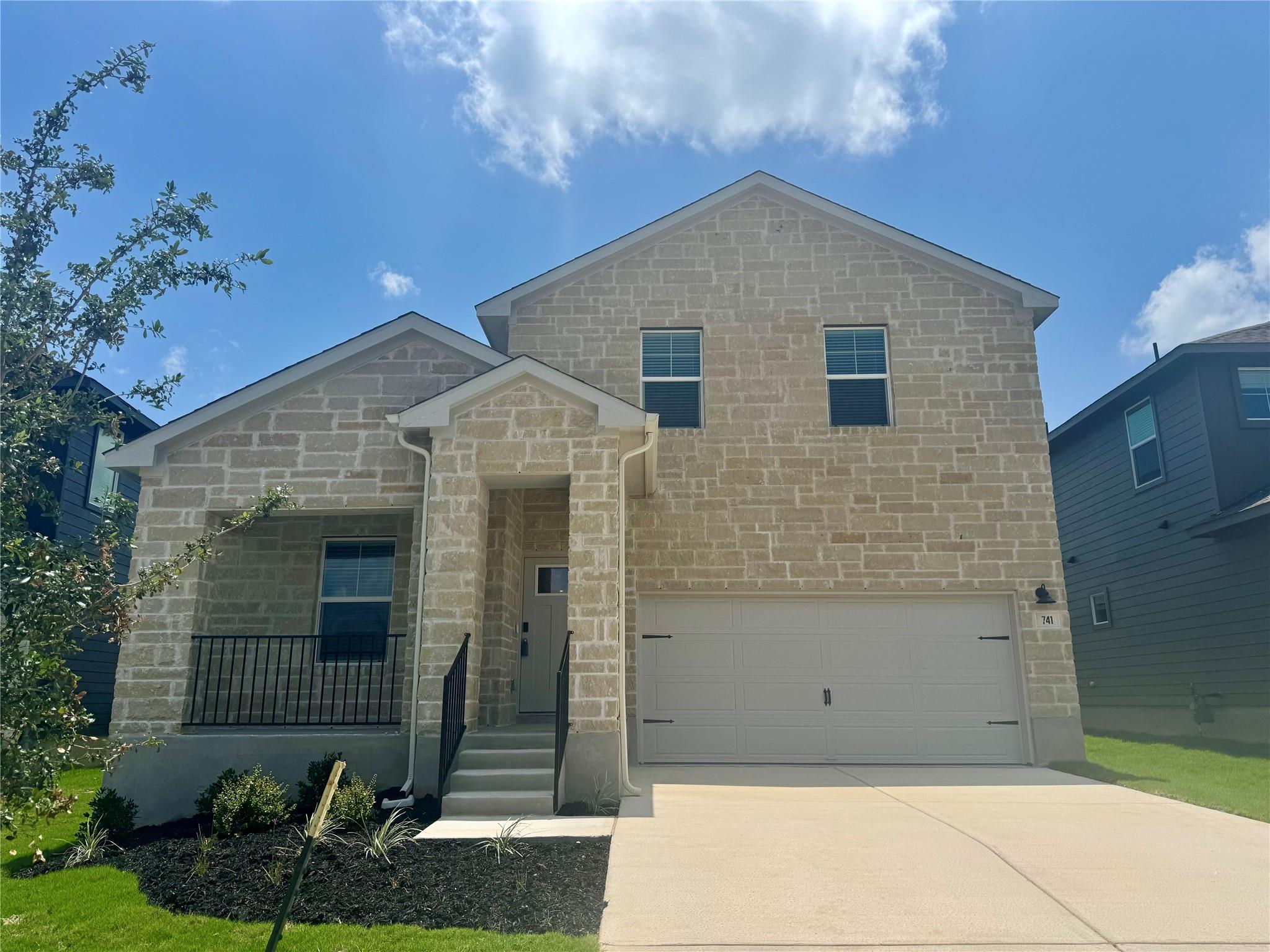 741 Sue Peaks, Dripping Springs, TX 78620 — photo 1