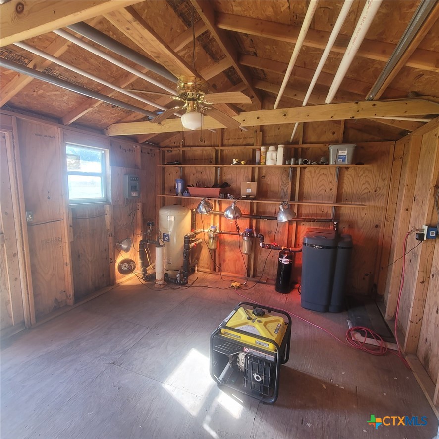 21126 Highway 111, Louise, TX 77455 — photo 1