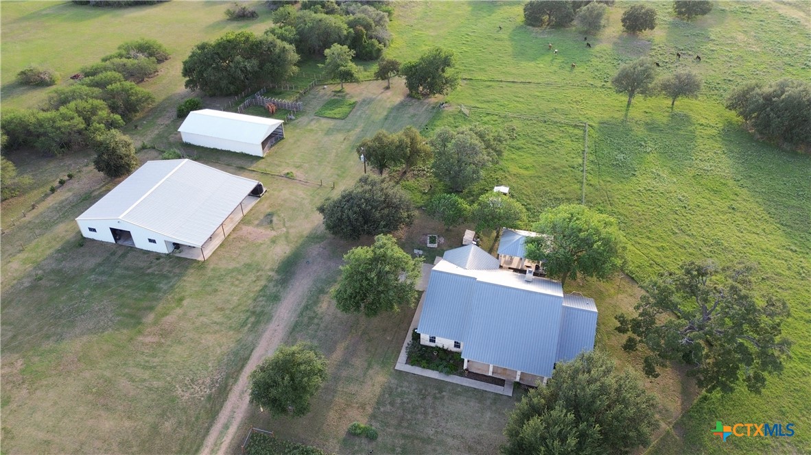 3240 Concrete Edgar Rd, Cuero, TX 77954 — photo 1
