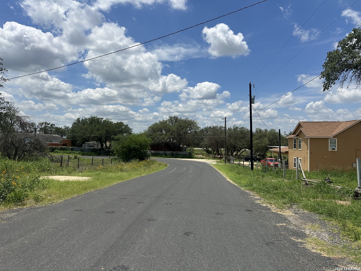 49 Sundown Ln, , 78065 — photo 1