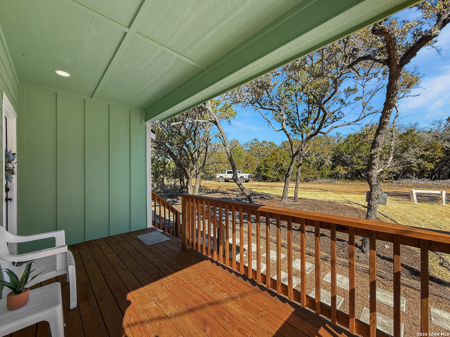 656 Skyline Dr, ,  78003 — photo 1