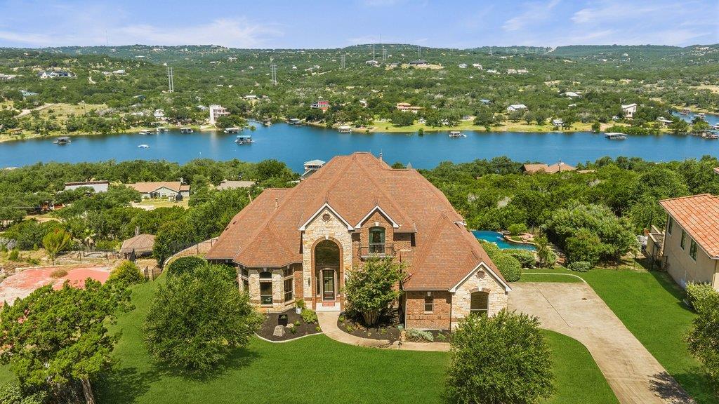 2702 Lakehurst, Spicewood, TX 78669 — photo 1