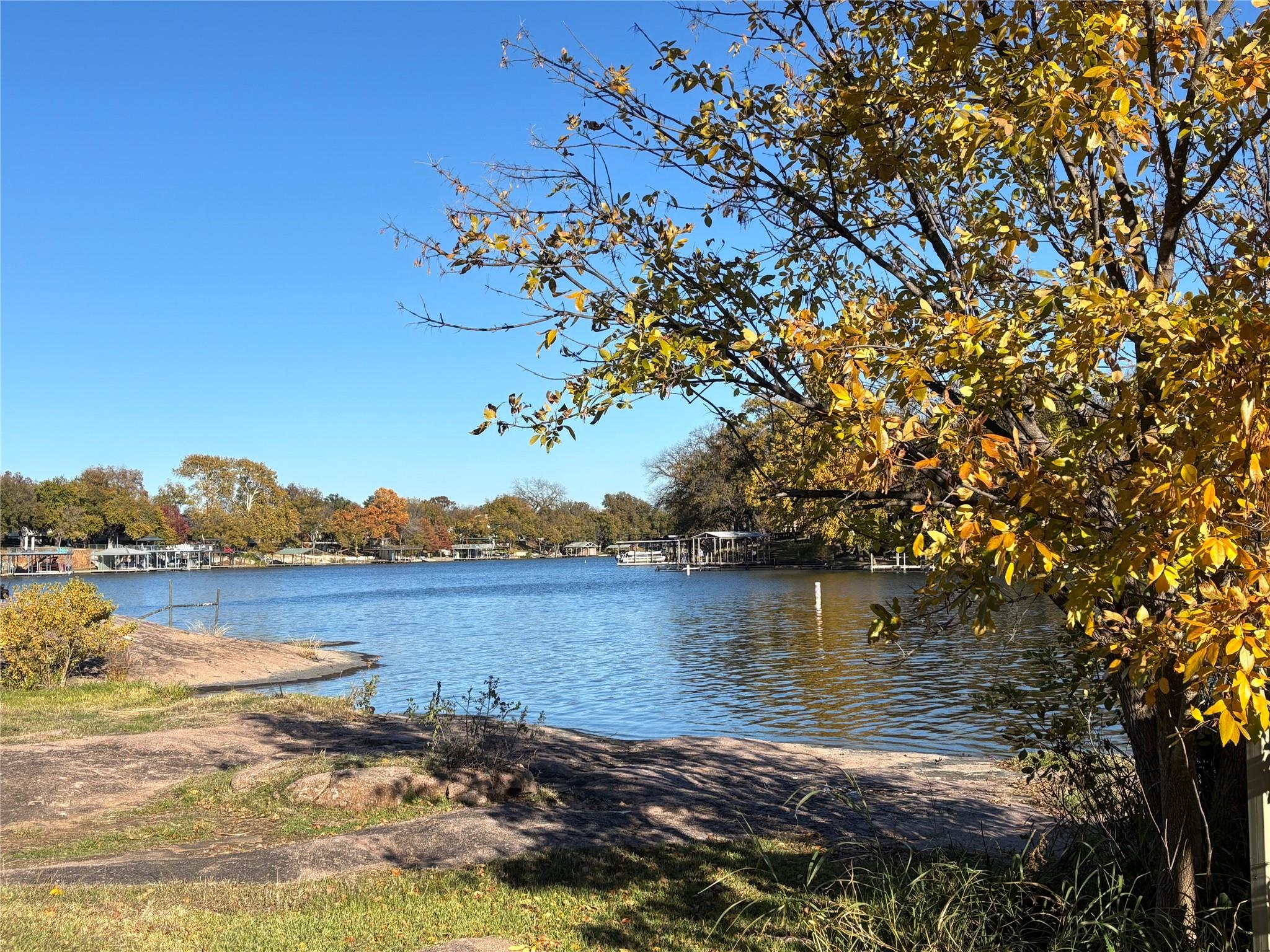 130 Primera, Kingsland, TX 78609 — photo 1