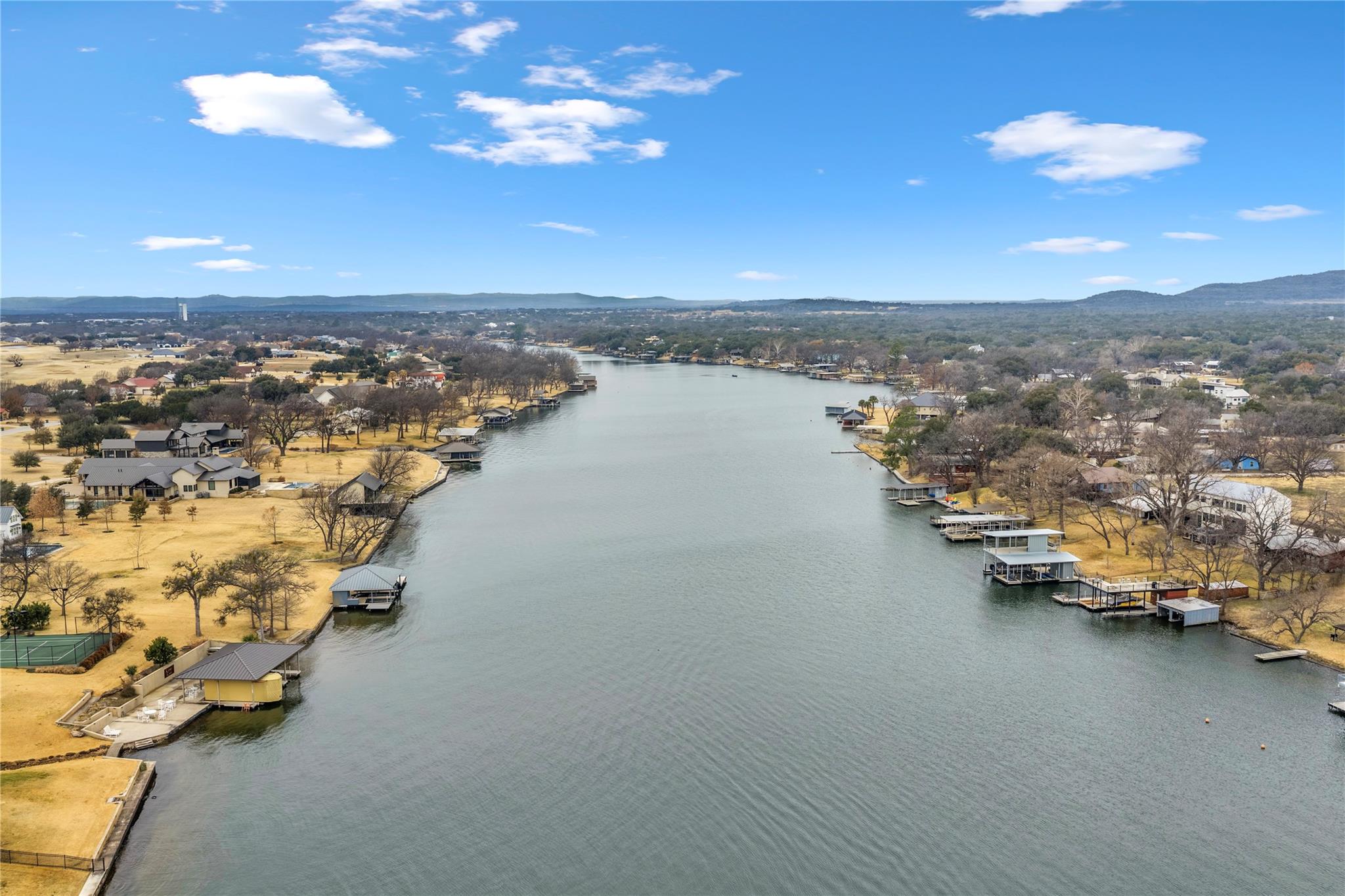 525 Ellen Williams, Kingsland, TX 78639 — photo 1
