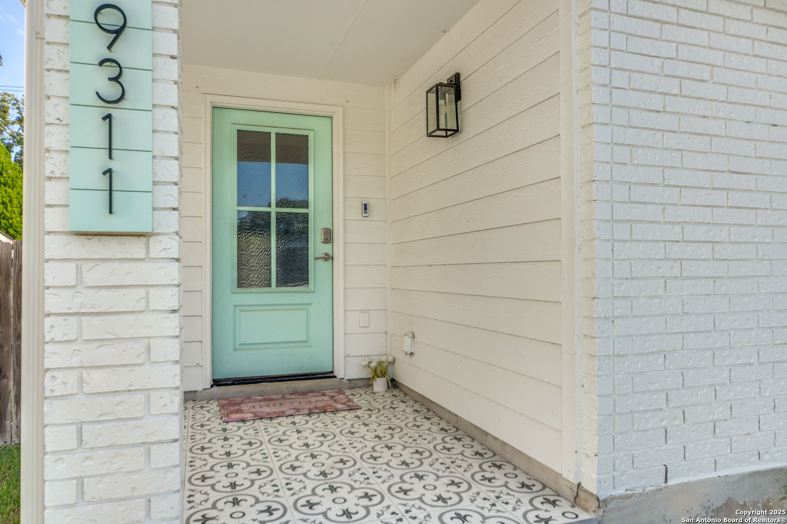 9311 Bendell, , 78250 — photo 1