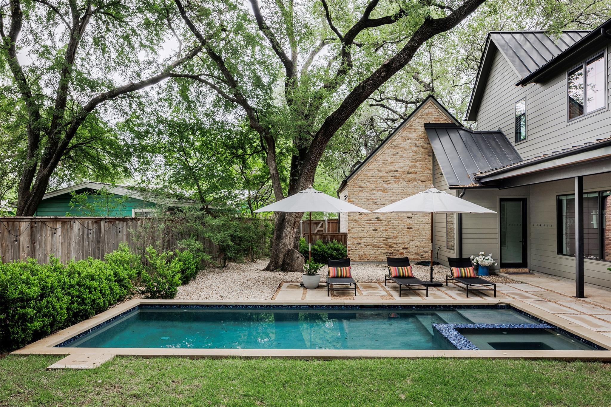 2311 Westoak, Austin, TX 78704 — photo 1