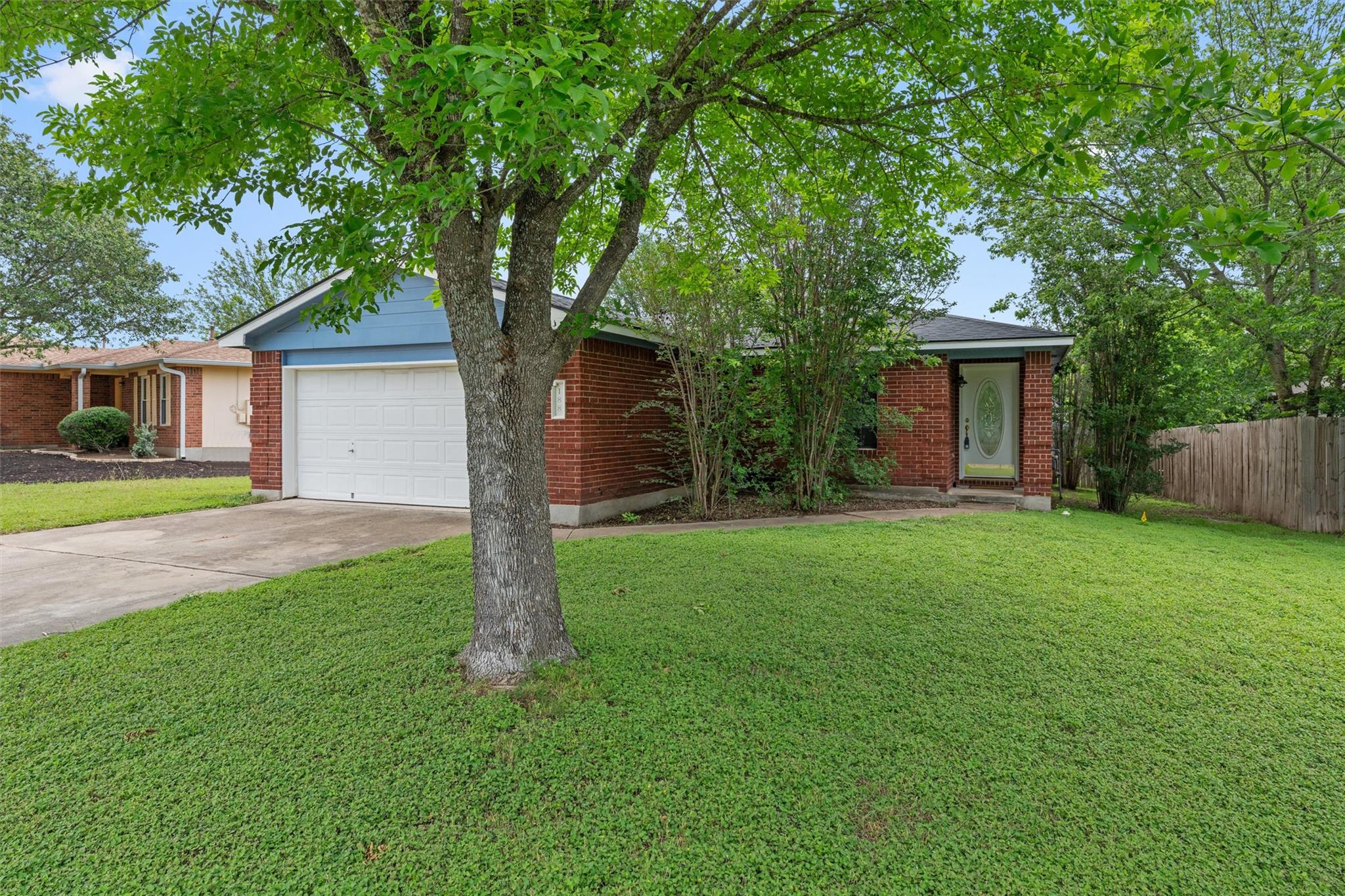 188 Spring Branch, Kyle, TX 78640 — photo 1