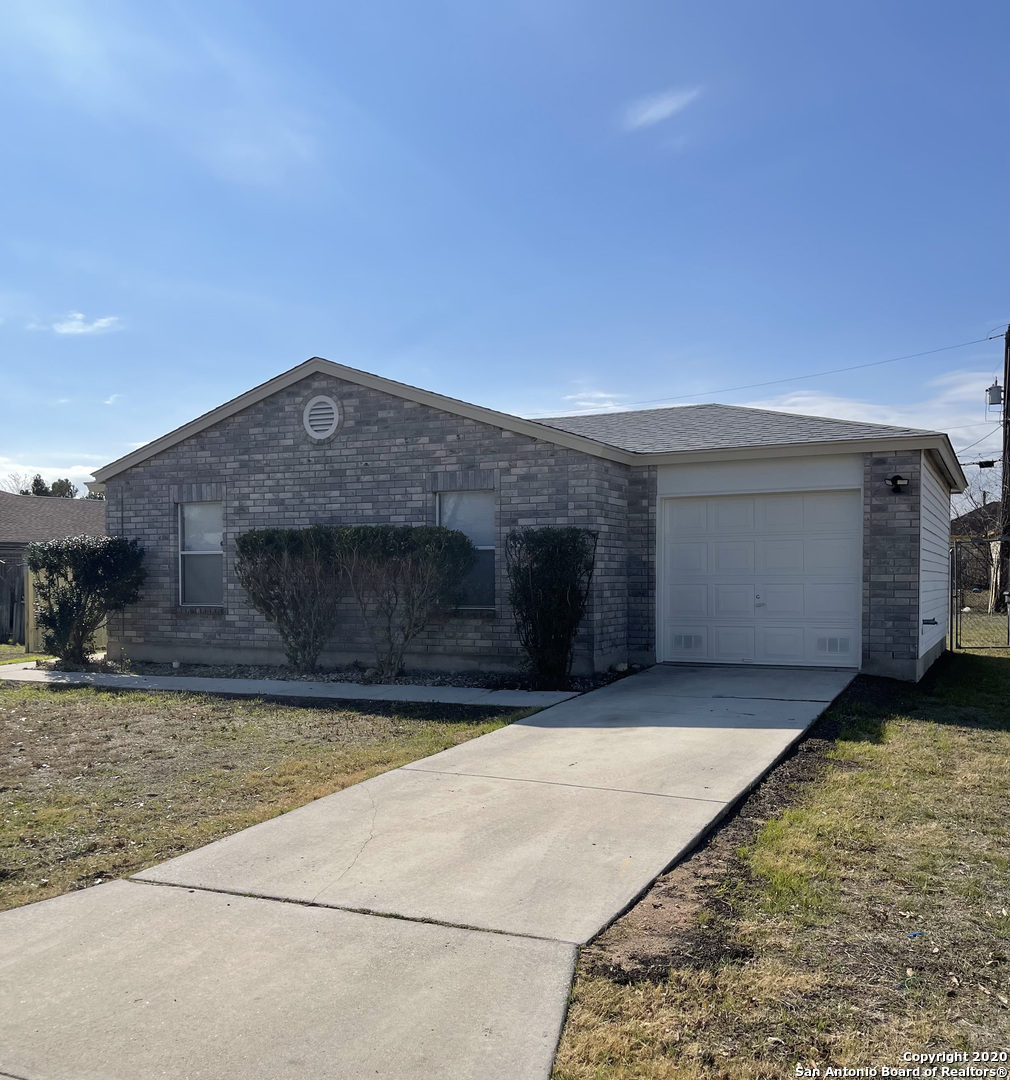 154 BAXTER AVE, , 78220 — photo 1