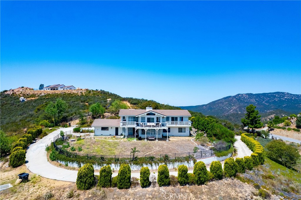 39158 Vista Del Bosque, Murrieta, CA 92562 — photo 1