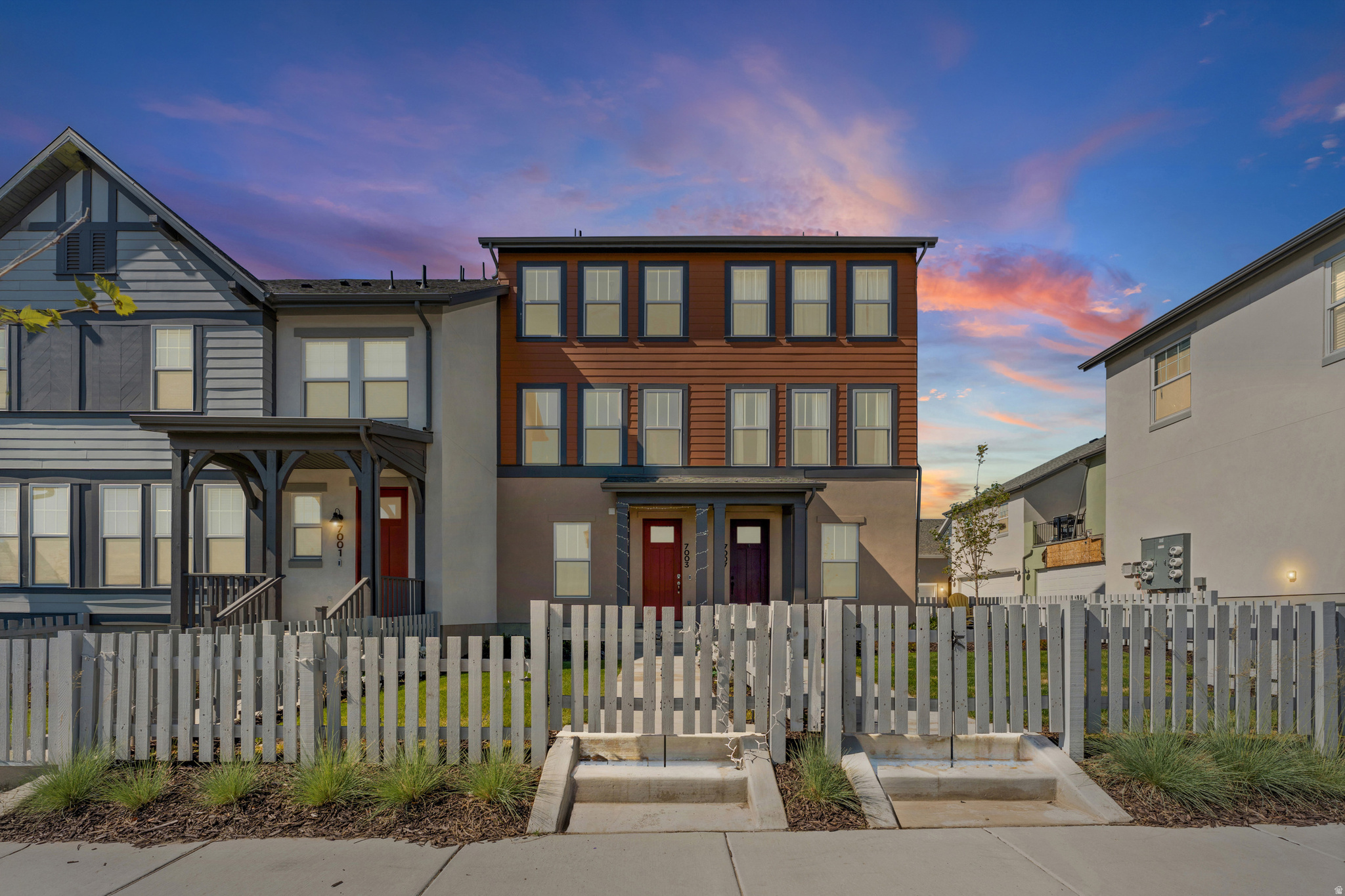 7003 S SOUTH JORDAN PKWY, South Jordan, UT 84009 — photo 1