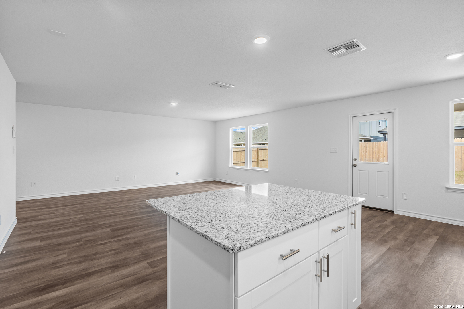 943 Bluegrass Pt, ,  78130 — photo 1