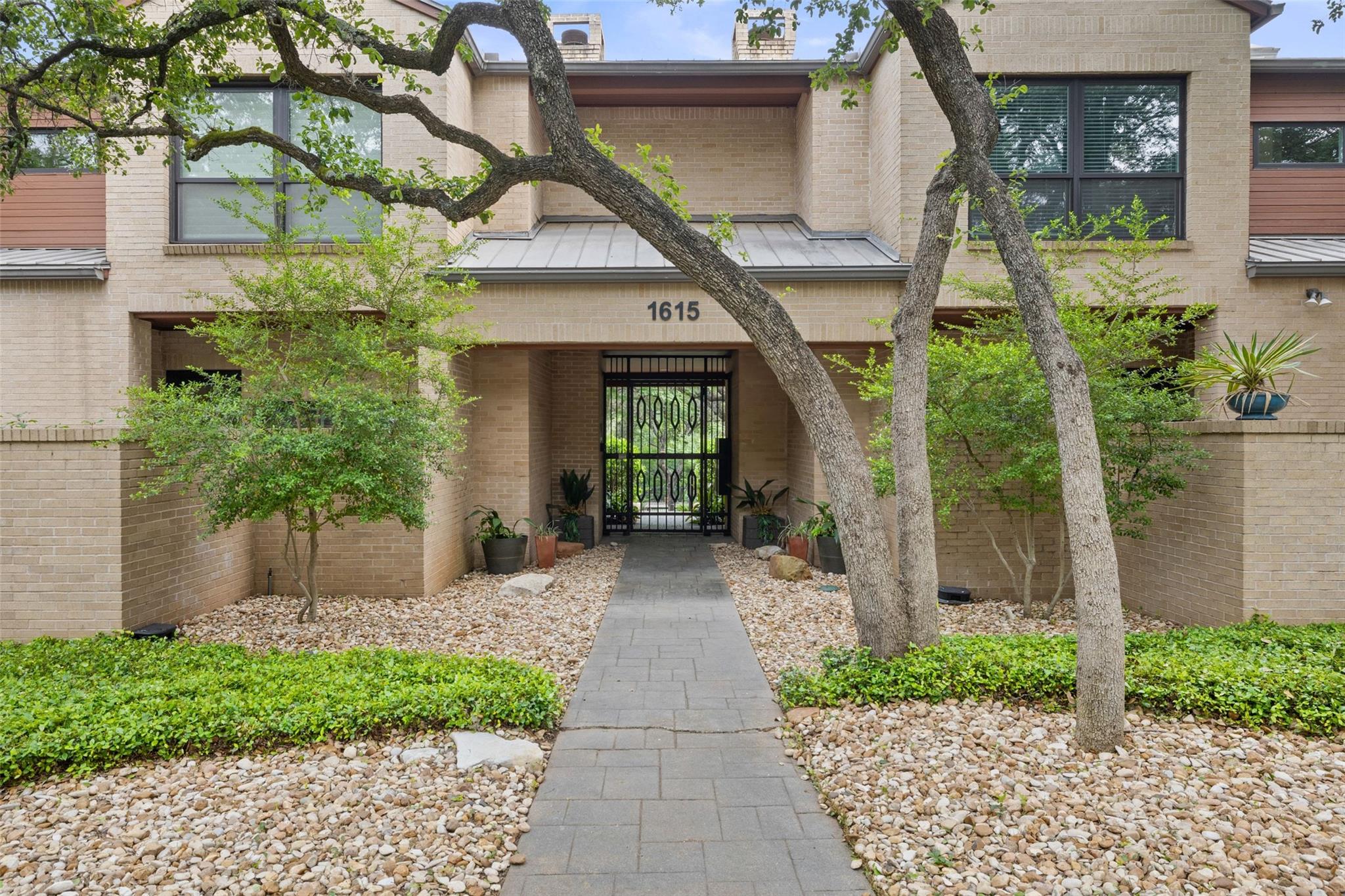 1615 Spyglass, Austin, TX 78746 — photo 1