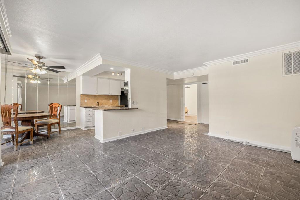 400 N Sunrise Way 136, Palm Springs, CA 92262 — photo 1