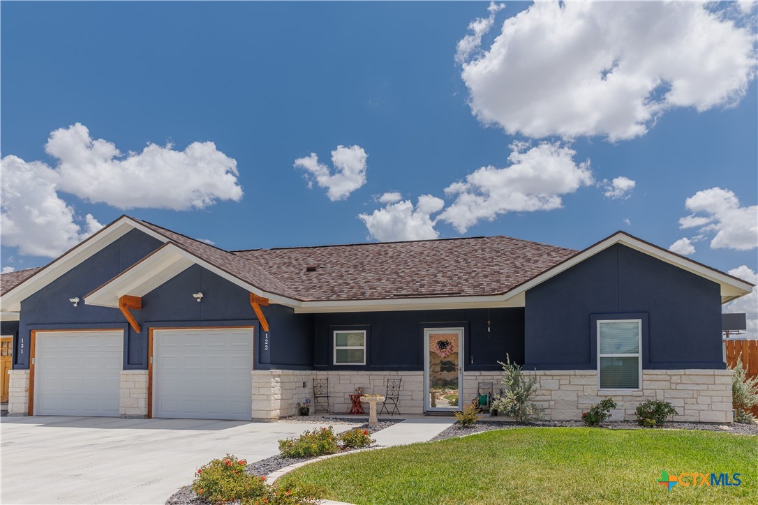 123 Navarro Crossing 12A, Seguin, TX 78155 — photo 1