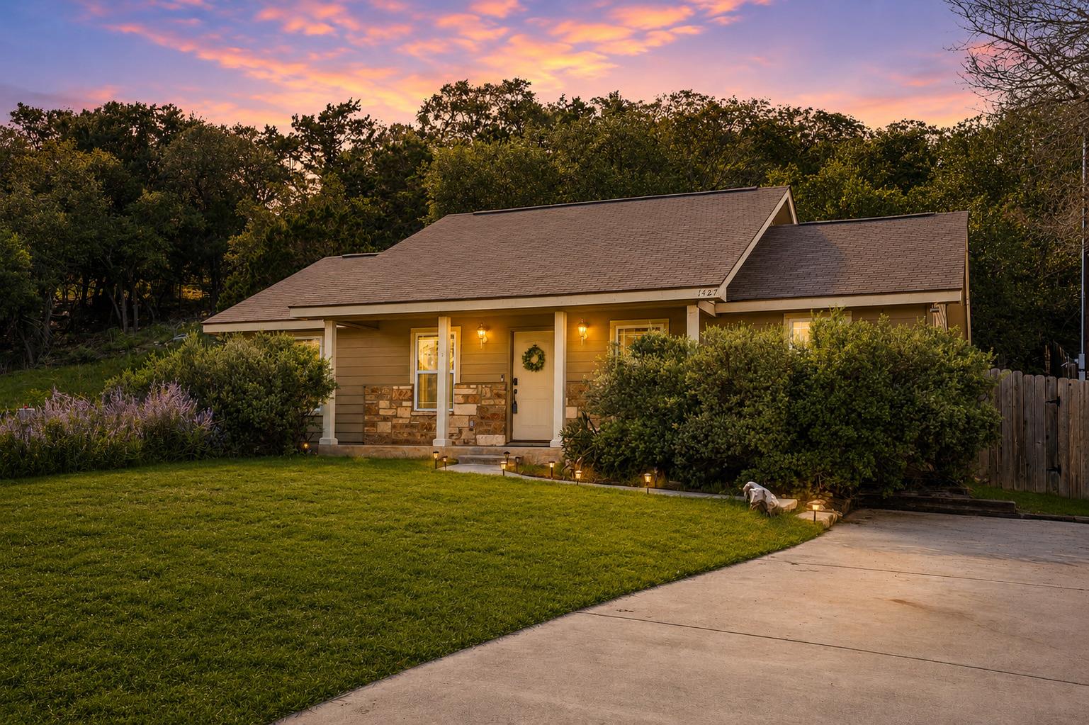 1427 Bonnyview, Canyon Lake, TX 78133 — photo 1